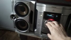 Музыкальный центр Sony MHC-RG220