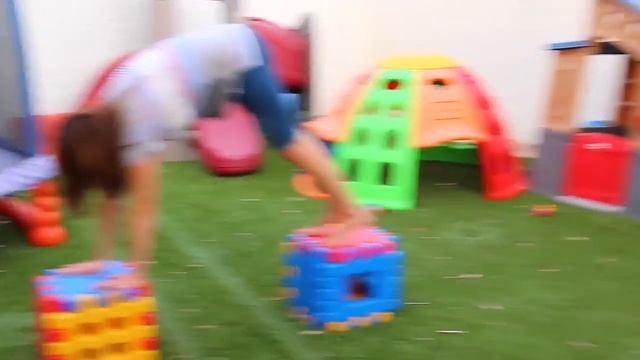 ROLLER COASTER Step2 Extreme Rollercoaster Family Fun Summer Games Car Races & Water Balloons смотреть онлайн