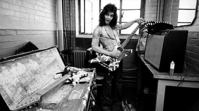 Eddie Van Halen - You Really Got Me Solo (Isolated guitar) смотреть онлайн