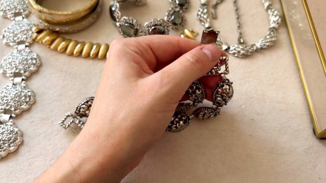 Винтажный бижутерный лом из США! Часть 1