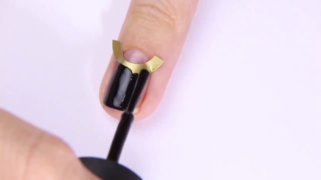 Школьный маникюр к 1 сентября | Back to School nails DIY tutorial смотреть онлайн