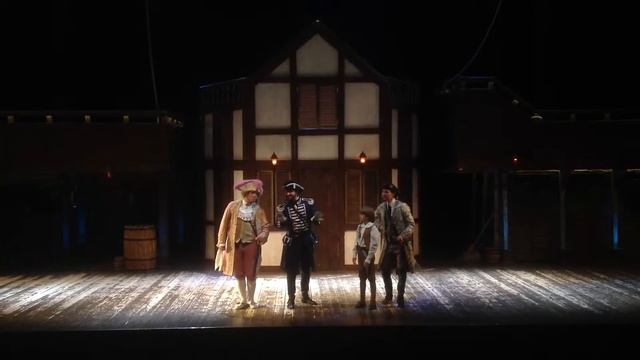 Мюзикл " Остров сокровищ "- Знакомство с Капитаном Смолетом , Джим - Костя Раскатов , 23.04.2016 г смотреть онлайн