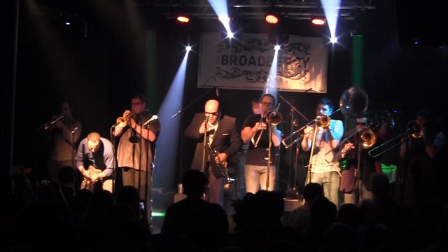 NO BS! Brass Band - full show 4/17/14 (pro audio) смотреть онлайн