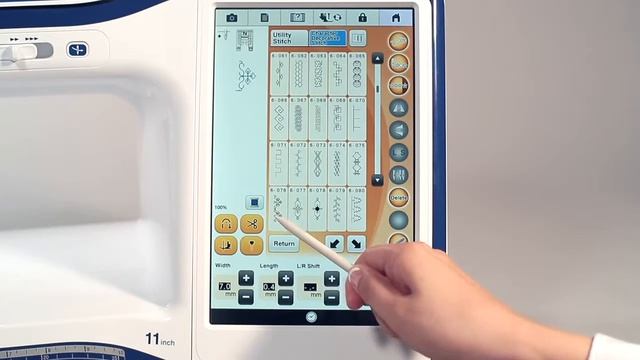 Ecranul LCD de inalta rezolutie al masinii Innov is XV смотреть онлайн
