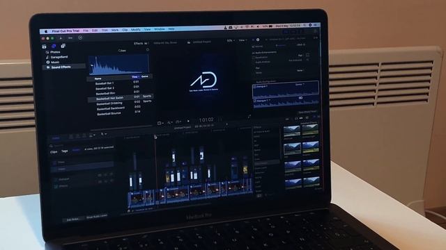 13 inch Macbook Pro 2020 vs 13 inch Macbook Pro 2019 base models rant смотреть онлайн