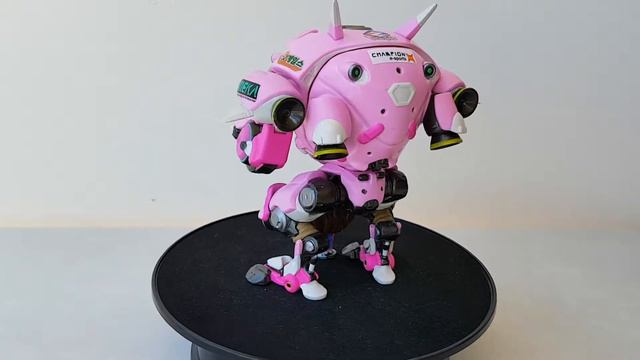 Funko Pop Overwatch D.Va with Meka #177 смотреть онлайн