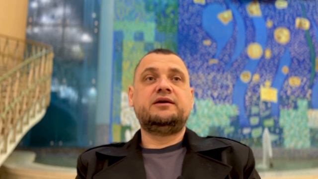 Рабочие поездки, как часть жизни смотреть онлайн