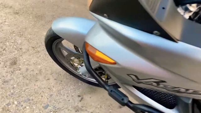 Honda XL 1000 V Varadero инжектор из Европы . Холодный запуск . смотреть онлайн
