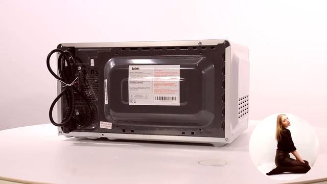 НИКС Компьютерный Супермаркет: видео про Микроволновая печь BBK 17MWS-795M / S-M #1 смотреть онлайн