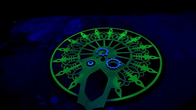 Лазерная резьба по дереву | Декоративное светящиеся панно Darth Vader смотреть онлайн