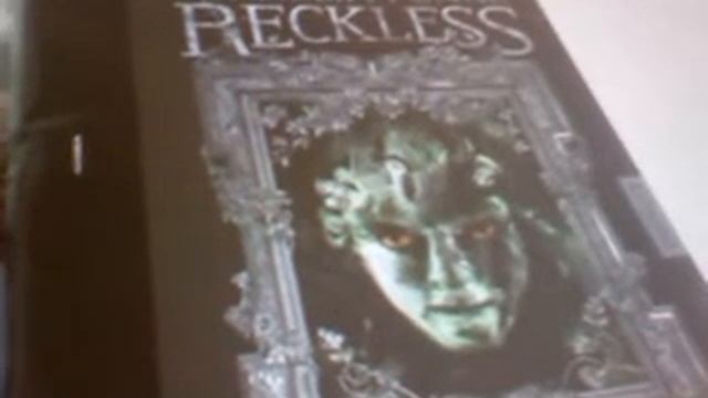Reckless by Cornelia Funke book review смотреть онлайн