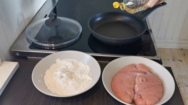 Жареная икра трески. Тресковая икра вкусный рецепт. Как приготовить икру. Икра жареная. Видео рецеп смотреть онлайн