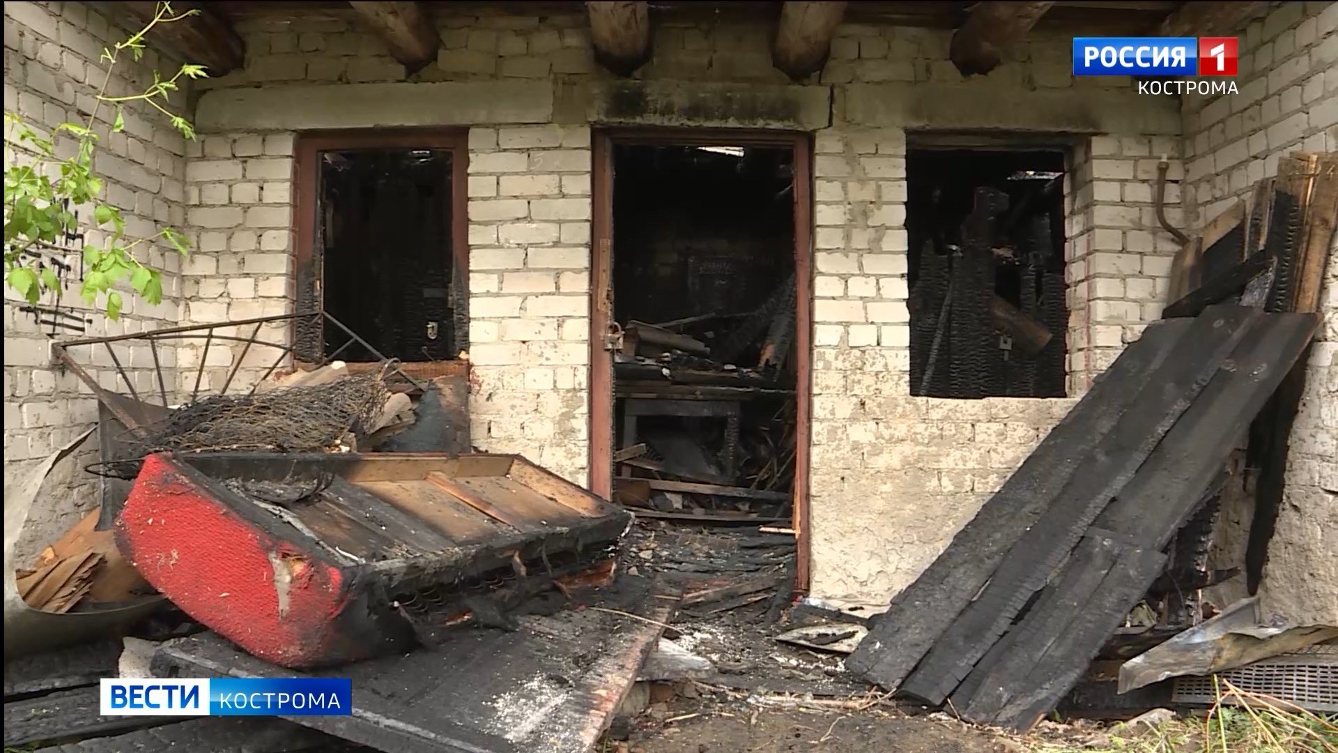 Центр Костромы «украсили» живописные развалины