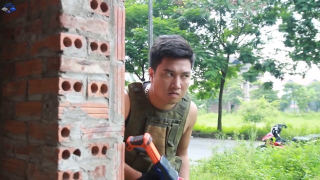 LTT Game Nerf War : Warrior Winter SEAL X Nerf Guns Fight Attack Criminal Group Disguise смотреть онлайн