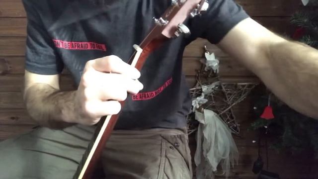 Установка струн на акустическую гитару #установкаструннаакустическуюгитару смотреть онлайн