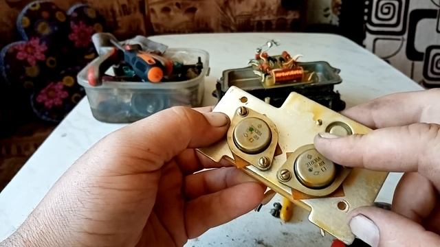 Реле-регулятор РР-132А-0 от автомобиля УАЗ ЗОЛОТО ЕСТЬ. смотреть онлайн