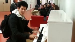 Топ 5 - самых популярных уличных пианистов мира!(все подробности в описаний под видео)