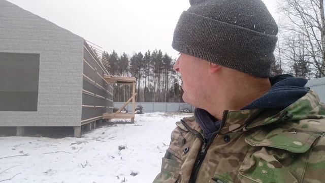 Рациональный монтаж = экономия материала. Барнхаус на максималках. Фасадные панели Дёке смотреть онлайн