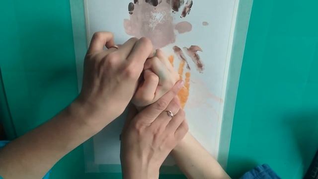 Как легко можно нарисовать пальчиками - папу. смотреть онлайн