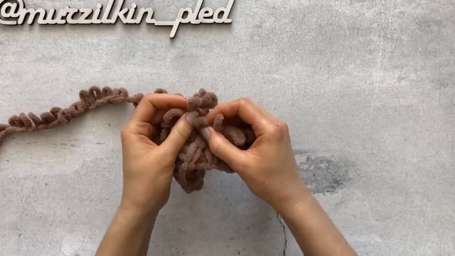 Узор РОМБЫ из Alize Puffy. Вязание руками, без спиц и крючка смотреть онлайн