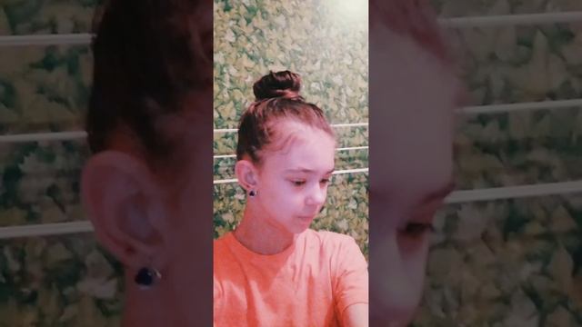 Объёмный Высокий Пучок на Средние и Длинные Волосы. Прическа для Пышных Волос. Тугой Пучок. смотреть онлайн