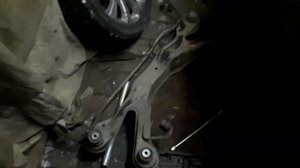ОПЕЛЬ ВЕКТРА Б Снятие подрамника  и замена сайлентблоков