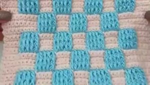 Красивый геометрический узор крючком