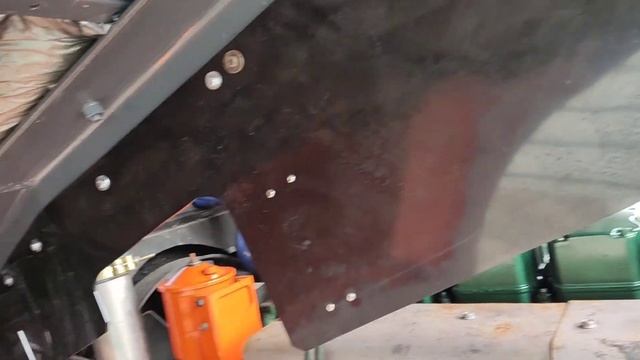 Обшивка кабины ПВХ листами, International 9800 смотреть онлайн