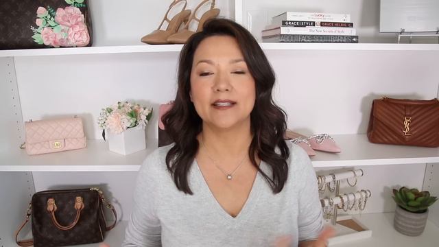 10 Easy Styling Tricks to Ditch the Frump | Avoid Mistakes That Make You Look Frumpy смотреть онлайн
