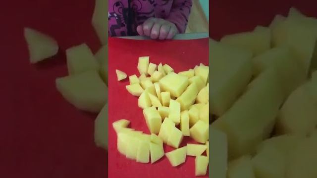 Сырный суп:) Вкуснятина.