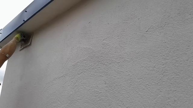 Короед, камушки СТ174.Нанесение декоративной штукатурки. Как нанести декоративную штукатурку. смотреть онлайн