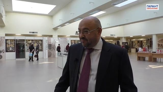 "Гарант" побывал на открытии новой экспозиции в музее юрфака МГУ смотреть онлайн