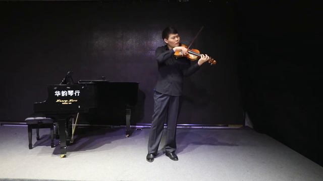 1、Bach Sonatas and Partitas for Solo No2 In D Minor, BWV 10045 Ciaccona--Ван Вэньцзэ смотреть онлайн