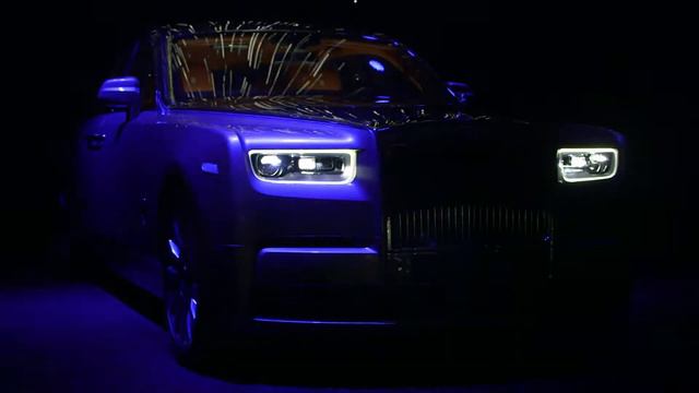 Официально представлен новый Rolls-Royce Phantom смотреть онлайн