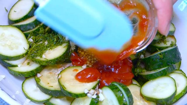 Беру Огурцы и готовлю Гениальный Салат за 5 минут! Легкий и вкусный рецепт из простых продуктов! смотреть онлайн