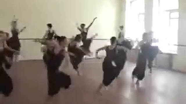 Джаз-модерн .mp4 смотреть онлайн