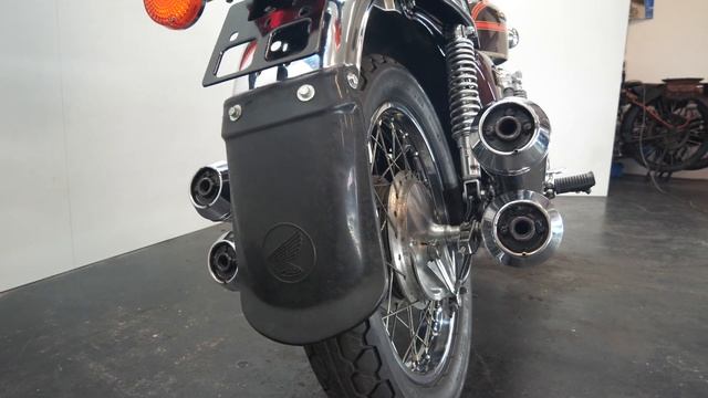 Honda CB 550 Four 1979 - starting up смотреть онлайн