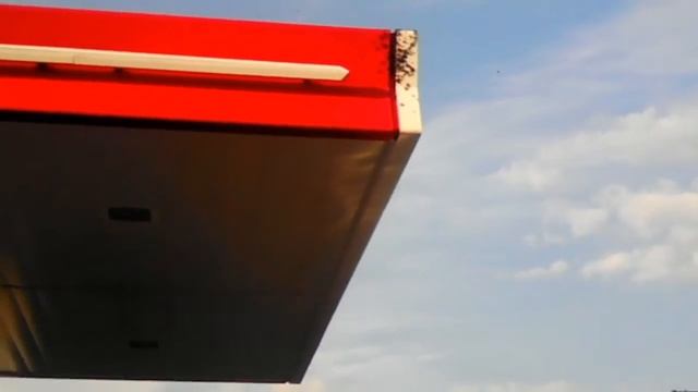 Пчелы атакуют. смотреть онлайн