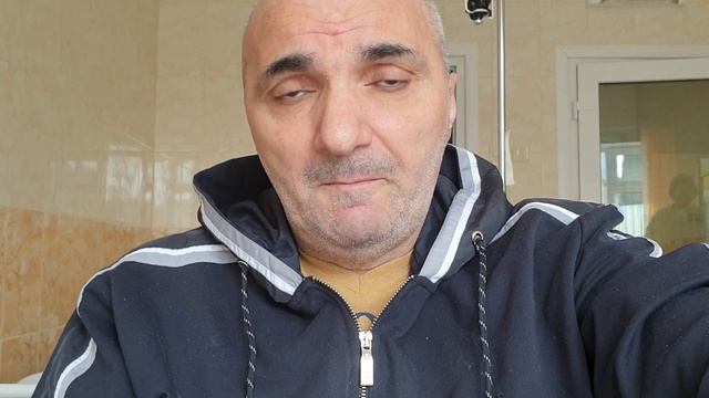 Дома и стены помогают. смотреть онлайн