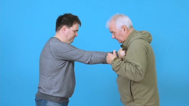 Как защититься, когда одна рука занята. смотреть онлайн