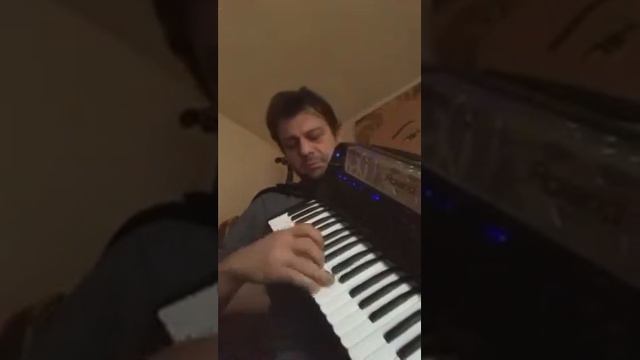 Roland fr 8x смотреть онлайн