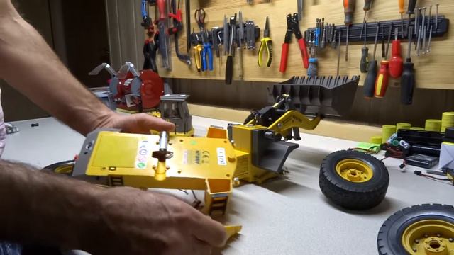 Hobby Engine Wheeled Loader HE0706 RC  Модернизация