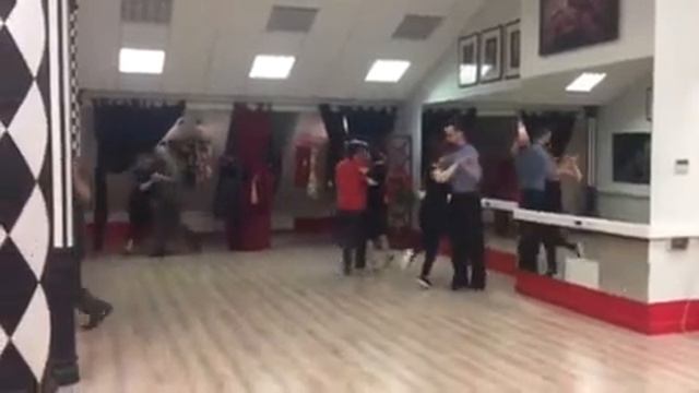 Tango. Private lessons in EdissaDNItango смотреть онлайн