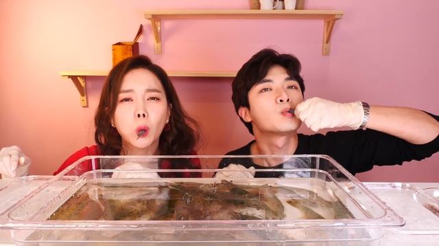 MUKBANG | 쏘영누나와 함께 살아있는 활 새우 먹방?Crazy Raw Shrimp ASMR 후니 Hoony Ssoyoung Seafood Korean