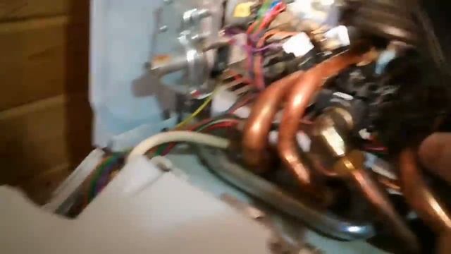 Газовый котел Vaillant нет горячей воды. смотреть онлайн
