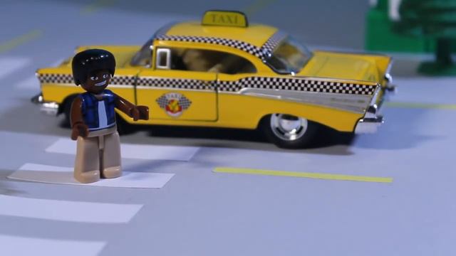 Поездка звезды на концерт на красной машине, мотоцикле, такси и вертолете... смотреть онлайн