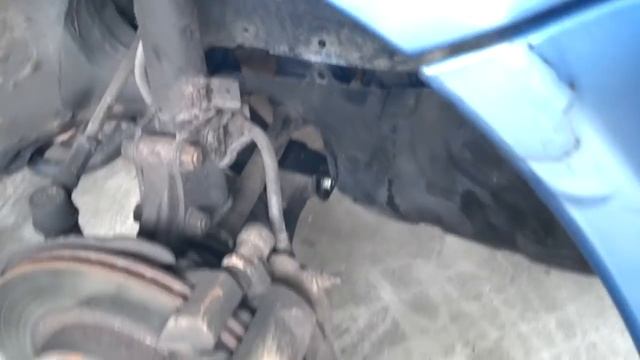 How To Loosen The Serpentine Belt In 2000 Suzuki Esteem 1.8L