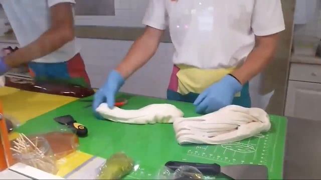 Как делают карамель. Очень интересно. смотреть онлайн