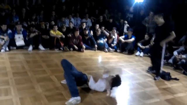 Фестиваль по Брейк Дансу SMART SESSION 2012 МИНСК смотреть онлайн