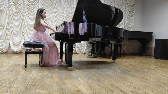 Маенкова Мирослава. Ю. Щуровский Элегия. С. Борткевич. Этюд оп. 65#2 смотреть онлайн